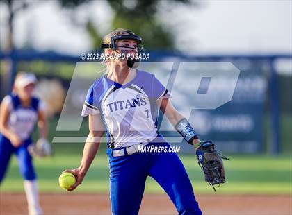 Thumbnail 1 in Frontier @ Madera (CIF CS Softball Championships-Division 2) photogallery.