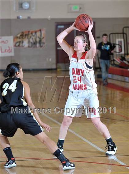Thumbnail 3 in Chavez @ Lodi photogallery.