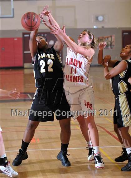Thumbnail 1 in Chavez @ Lodi photogallery.