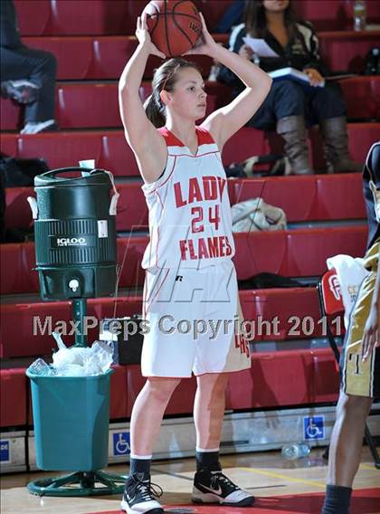 Thumbnail 1 in Chavez @ Lodi photogallery.