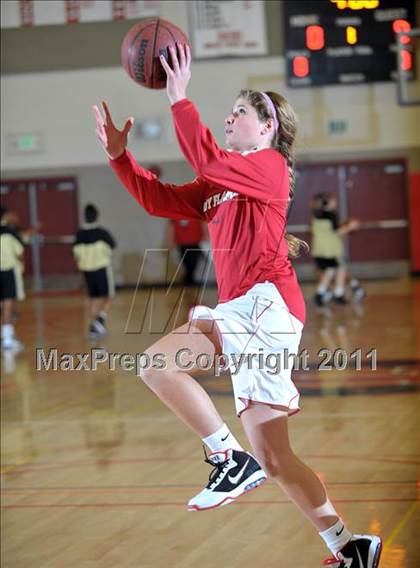 Thumbnail 2 in Chavez @ Lodi photogallery.