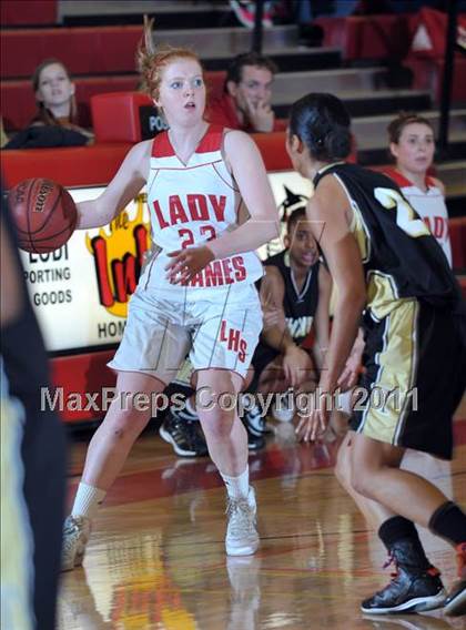 Thumbnail 2 in Chavez @ Lodi photogallery.