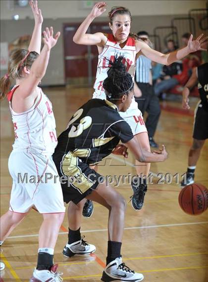 Thumbnail 3 in Chavez @ Lodi photogallery.