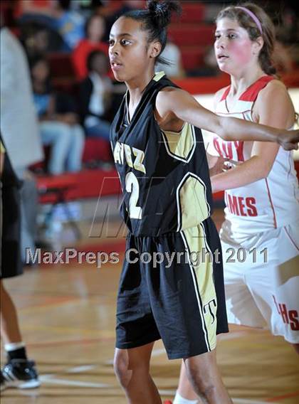Thumbnail 1 in Chavez @ Lodi photogallery.