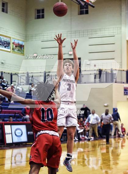Thumbnail 1 in Bob Jones @ Huntsville photogallery.
