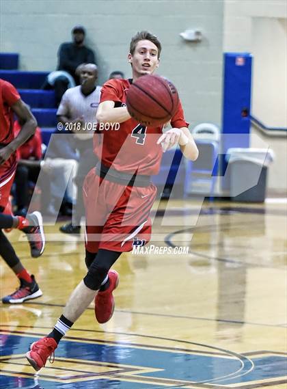 Thumbnail 1 in Bob Jones @ Huntsville photogallery.