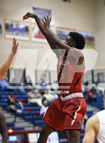 Thumbnail 3 in Bob Jones @ Huntsville photogallery.