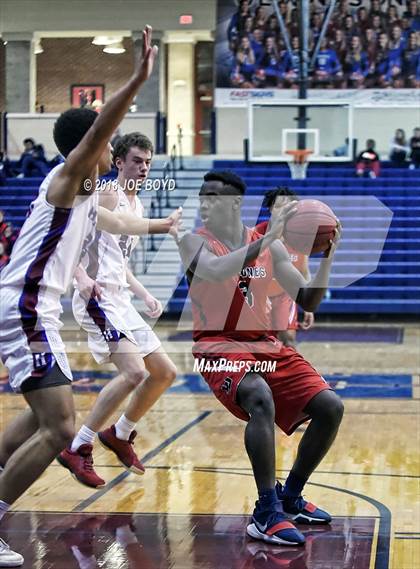 Thumbnail 2 in Bob Jones @ Huntsville photogallery.