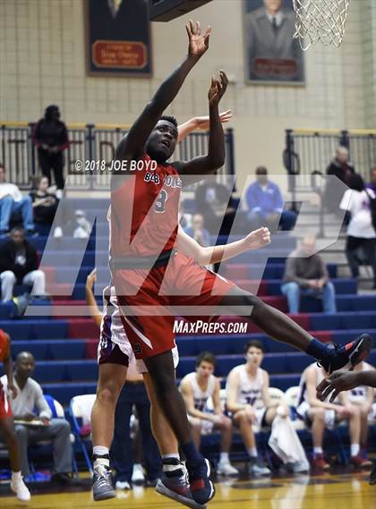 Thumbnail 1 in Bob Jones @ Huntsville photogallery.