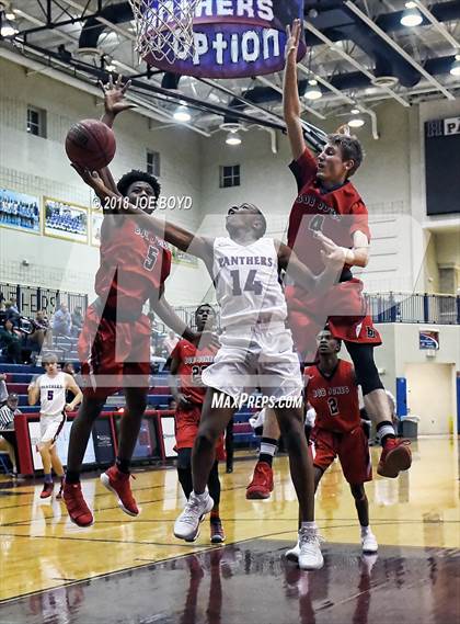 Thumbnail 2 in Bob Jones @ Huntsville photogallery.