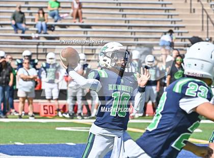 Thumbnail 3 in George Washington vs Kennedy photogallery.