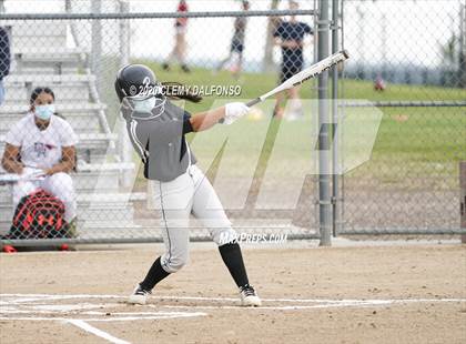 Thumbnail 3 in Pomona @ Dakota Ridge photogallery.