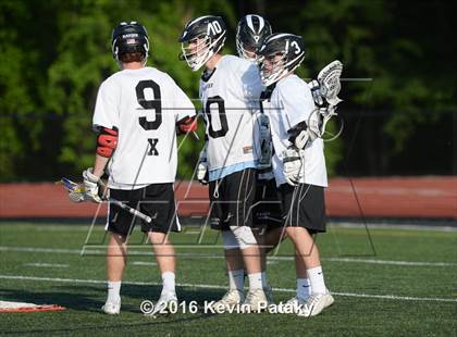 Thumbnail 1 in Fairfield Ludlowe @ Xavier (CIAC Class L Quarterfinal) photogallery.