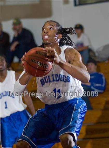 Thumbnail 3 in Jordan vs. Oakland Tech  (Modesto Christian Holiday Hoops)  photogallery.