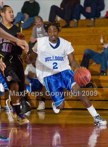 Thumbnail 1 in Jordan vs. Oakland Tech  (Modesto Christian Holiday Hoops)  photogallery.