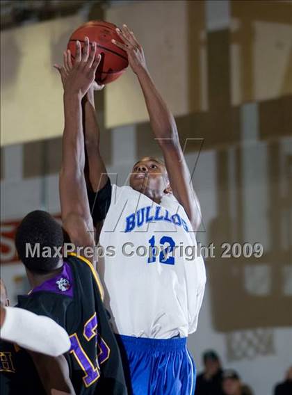 Thumbnail 1 in Jordan vs. Oakland Tech  (Modesto Christian Holiday Hoops)  photogallery.