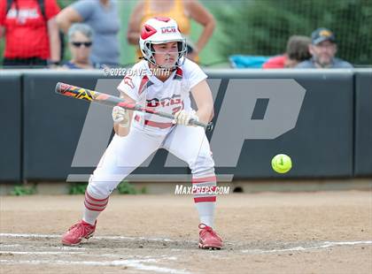 Thumbnail 3 in Dallas Center-Grimes vs Center Point-Urbana (Linn-Mar / Alburnett Tournament) photogallery.