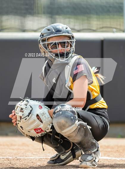 Thumbnail 3 in Dallas Center-Grimes vs Center Point-Urbana (Linn-Mar / Alburnett Tournament) photogallery.