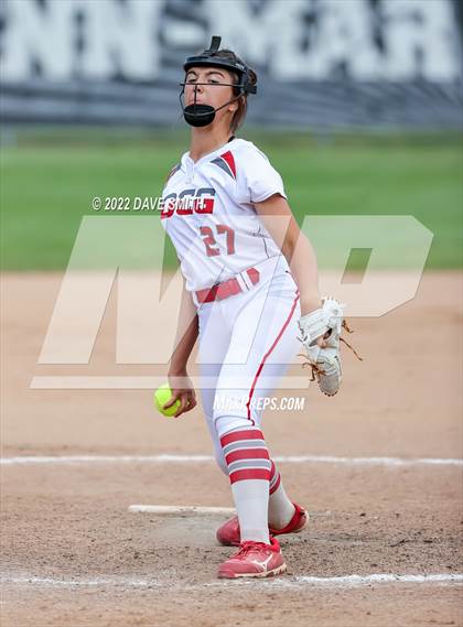 Thumbnail 1 in Dallas Center-Grimes vs Center Point-Urbana (Linn-Mar / Alburnett Tournament) photogallery.