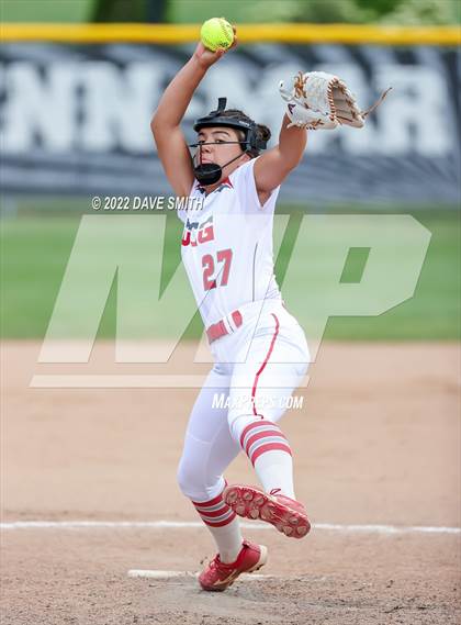 Thumbnail 2 in Dallas Center-Grimes vs Center Point-Urbana (Linn-Mar / Alburnett Tournament) photogallery.