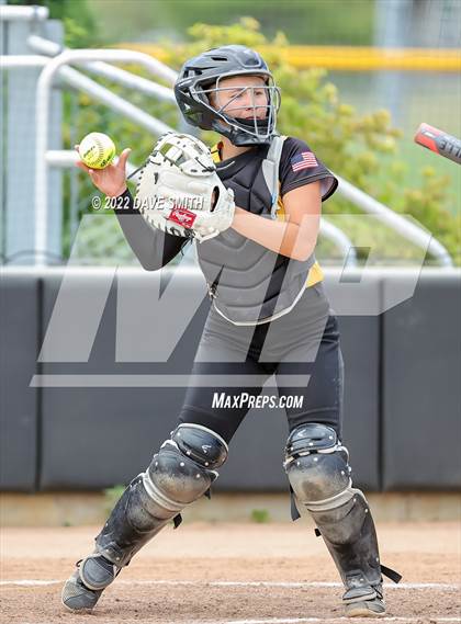 Thumbnail 3 in Dallas Center-Grimes vs Center Point-Urbana (Linn-Mar / Alburnett Tournament) photogallery.