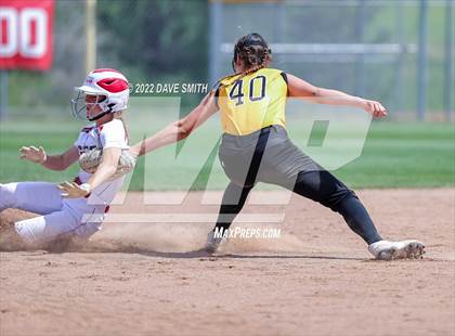 Thumbnail 3 in Dallas Center-Grimes vs Center Point-Urbana (Linn-Mar / Alburnett Tournament) photogallery.