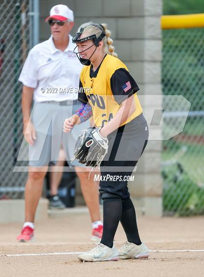 Thumbnail 2 in Dallas Center-Grimes vs Center Point-Urbana (Linn-Mar / Alburnett Tournament) photogallery.