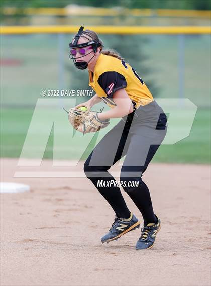Thumbnail 1 in Dallas Center-Grimes vs Center Point-Urbana (Linn-Mar / Alburnett Tournament) photogallery.