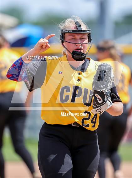 Thumbnail 2 in Dallas Center-Grimes vs Center Point-Urbana (Linn-Mar / Alburnett Tournament) photogallery.