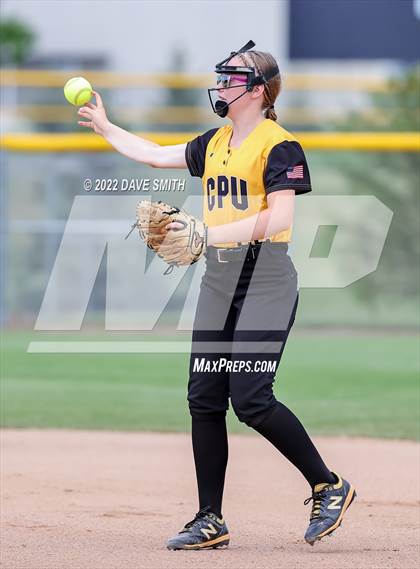 Thumbnail 2 in Dallas Center-Grimes vs Center Point-Urbana (Linn-Mar / Alburnett Tournament) photogallery.