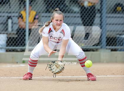 Thumbnail 2 in Dallas Center-Grimes vs Center Point-Urbana (Linn-Mar / Alburnett Tournament) photogallery.