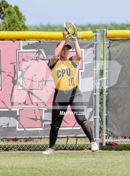 Thumbnail 2 in Dallas Center-Grimes vs Center Point-Urbana (Linn-Mar / Alburnett Tournament) photogallery.