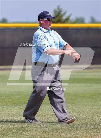 Thumbnail 1 in Dallas Center-Grimes vs Center Point-Urbana (Linn-Mar / Alburnett Tournament) photogallery.