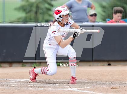 Thumbnail 2 in Dallas Center-Grimes vs Center Point-Urbana (Linn-Mar / Alburnett Tournament) photogallery.
