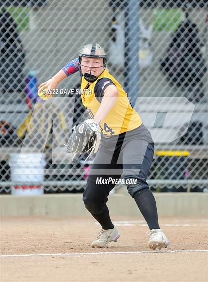 Thumbnail 1 in Dallas Center-Grimes vs Center Point-Urbana (Linn-Mar / Alburnett Tournament) photogallery.