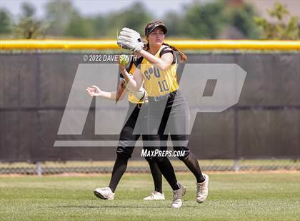 Thumbnail 3 in Dallas Center-Grimes vs Center Point-Urbana (Linn-Mar / Alburnett Tournament) photogallery.