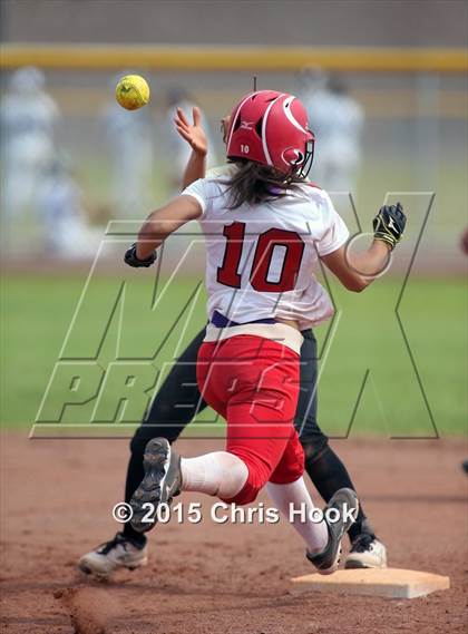 Thumbnail 1 in Vista Grande vs. Empire (Tucson Badger Invitational) photogallery.