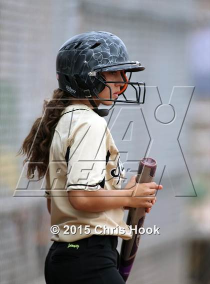 Thumbnail 3 in Vista Grande vs. Empire (Tucson Badger Invitational) photogallery.