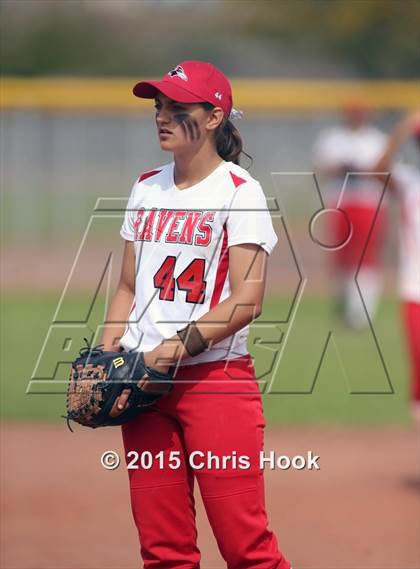 Thumbnail 2 in Vista Grande vs. Empire (Tucson Badger Invitational) photogallery.