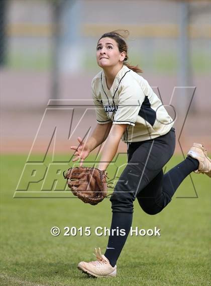 Thumbnail 1 in Vista Grande vs. Empire (Tucson Badger Invitational) photogallery.