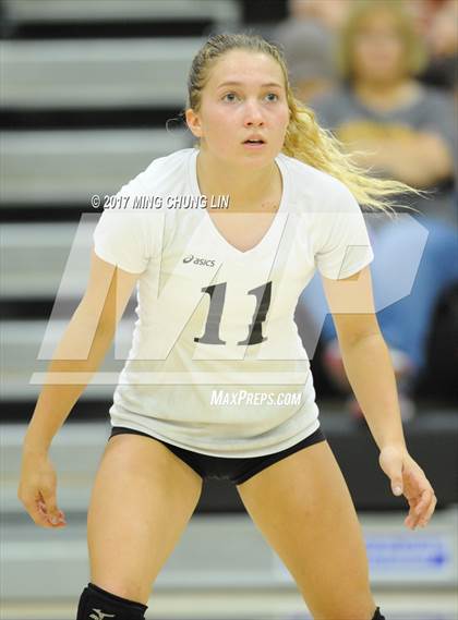 Thumbnail 3 in Esperanza @ Foothill photogallery.