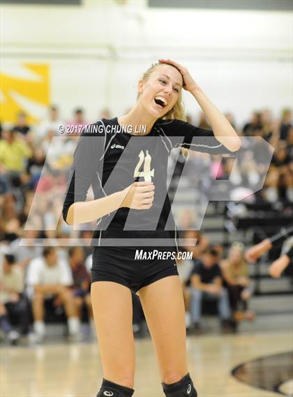 Thumbnail 1 in Esperanza @ Foothill photogallery.