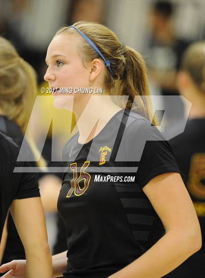 Thumbnail 3 in Esperanza @ Foothill photogallery.