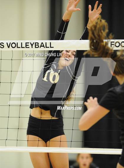 Thumbnail 1 in Esperanza @ Foothill photogallery.