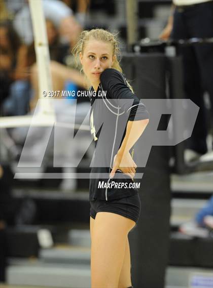 Thumbnail 2 in Esperanza @ Foothill photogallery.