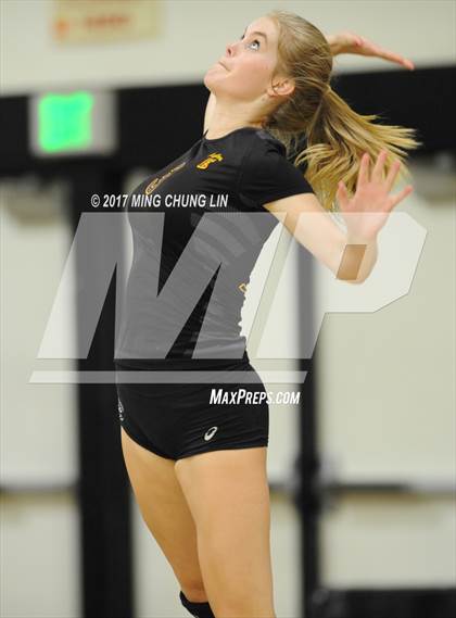 Thumbnail 3 in Esperanza @ Foothill photogallery.