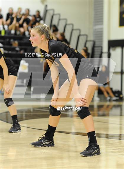 Thumbnail 3 in Esperanza @ Foothill photogallery.