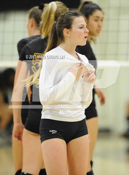 Thumbnail 3 in Esperanza @ Foothill photogallery.
