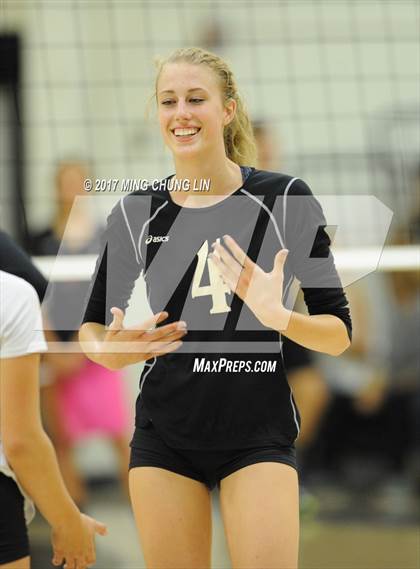 Thumbnail 1 in Esperanza @ Foothill photogallery.