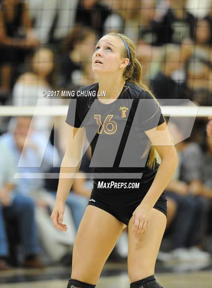 Thumbnail 3 in Esperanza @ Foothill photogallery.